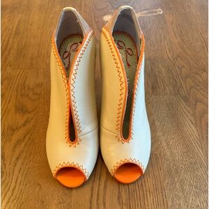 poetic license bone colored heels